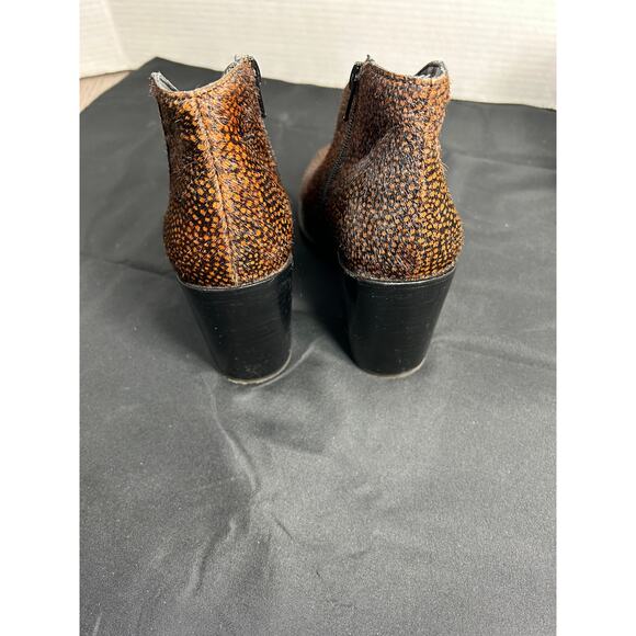 Jeffery Campbell Bootie Kamet Women's Real  Fur from Cow Brown Block Heel - Picture 2 of 7